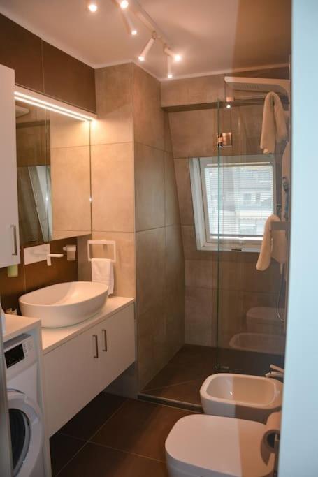 Moderne Ferienwohnung メラーノ エクステリア 写真